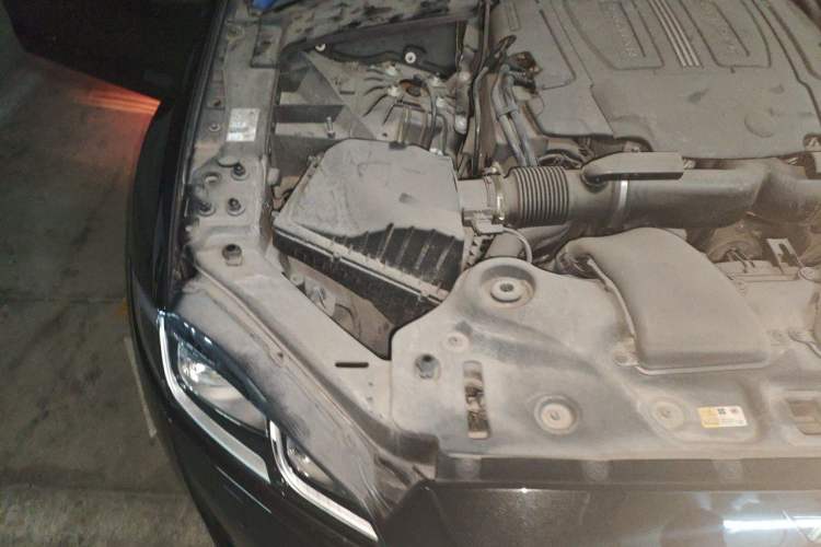Used Jaguar XJ 2018 XJL 3.0 SC Two-Wheel-Drive Elegant Business Edition Engine Bay Right