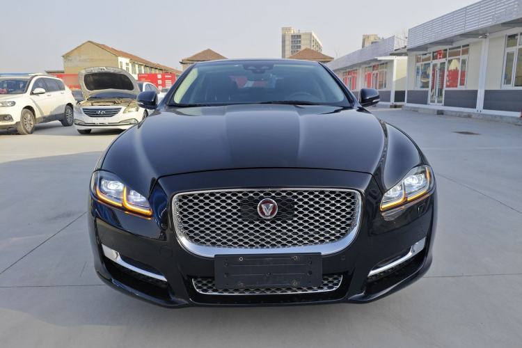 Used Jaguar XJ 2018 XJL 3.0 SC Two-Wheel-Drive Elegant Business Edition Exterior 1