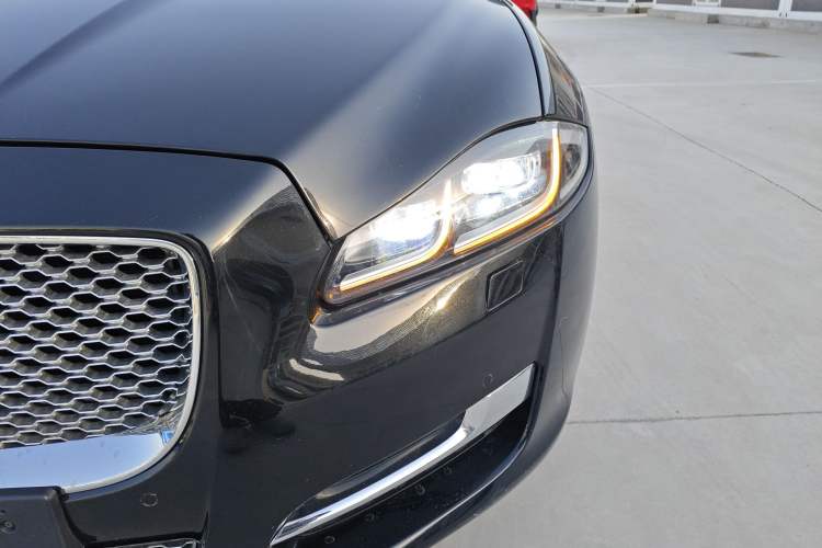 Used Jaguar XJ 2018 XJL 3.0 SC Two-Wheel-Drive Elegant Business Edition Left Front Headlight