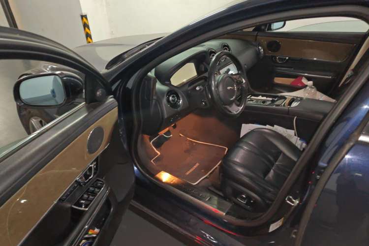 Used Jaguar XJ 2018 XJL 3.0 SC Two-Wheel-Drive Elegant Business Edition Driver Seat