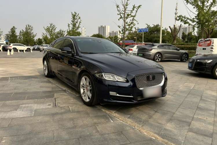 Used Jaguar XJ 2018 XJL 3.0 SC Two-Wheel-Drive Elegant Business Edition Exterior 2