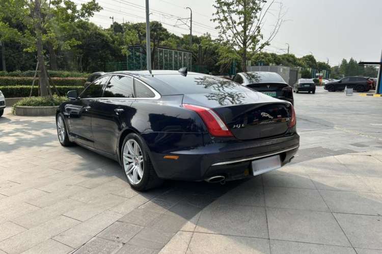 Used Jaguar XJ 2018 XJL 3.0 SC Two-Wheel-Drive Elegant Business Edition Exterior 4