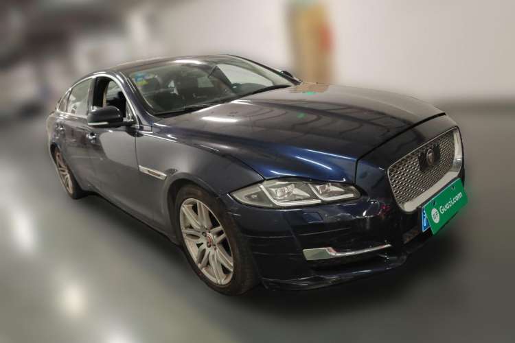 Used Jaguar XJ 2018 XJL 3.0 SC Two-Wheel-Drive Elegant Business Edition Front Right 45 Deg