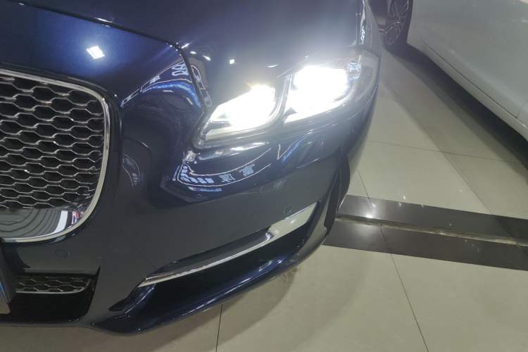 Used Jaguar XJ 2018 XJL 3.0 SC Two-Wheel-Drive Elegant Business Edition Left Front Headlight