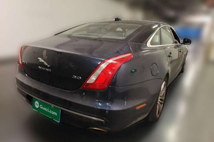 Used Jaguar XJ 2018 XJL 3.0 SC Two-Wheel-Drive Elegant Business Edition Rear Right 45 Deg