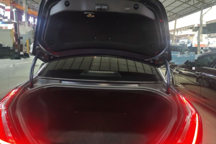 Used Jaguar XJ 2018 XJL 3.0 SC Two-Wheel-Drive Elegant Business Edition Trunk