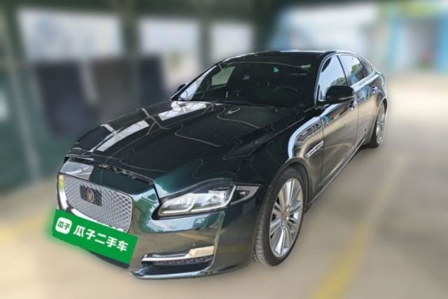 Jaguar XJ 2018 XJL 3.0 SC Two-Wheel-Drive Panoramic Business Edition مستعملة