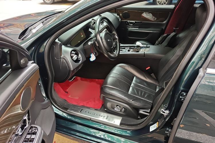 Used Jaguar XJ 2018 XJL 3.0 SC Two-Wheel-Drive Elegant Business Edition Driver Seat