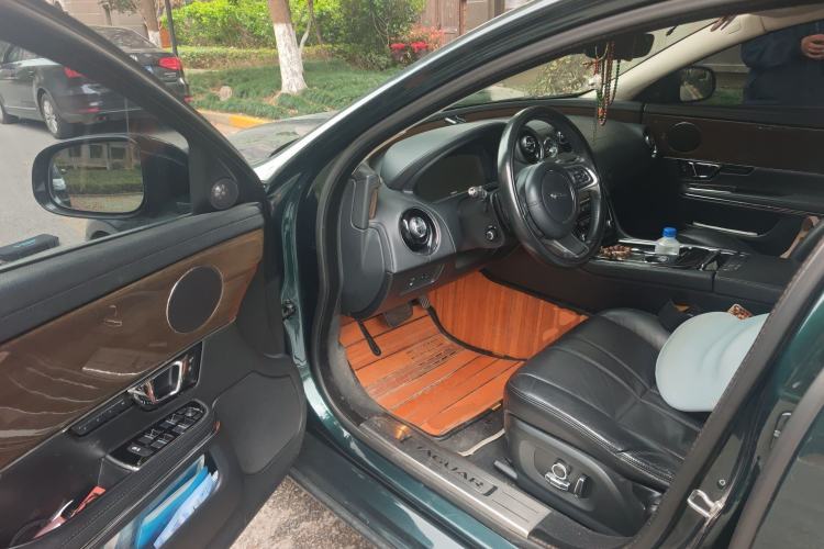 Used Jaguar XJ 2018 XJL 3.0 SC Two-Wheel-Drive Elegant Business Edition Driver Seat