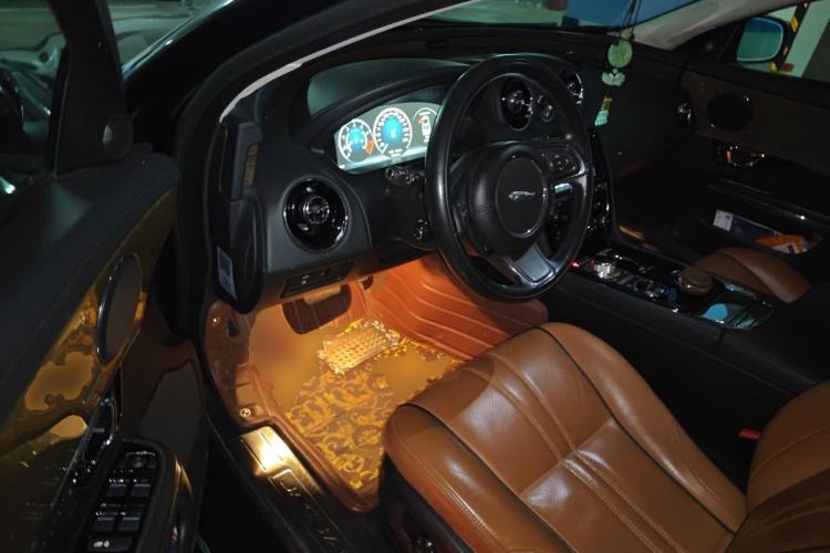 Used Jaguar XJ 2018 XJL 3.0 SC Four-Wheel Drive Panoramic Business Edition Driver Seat