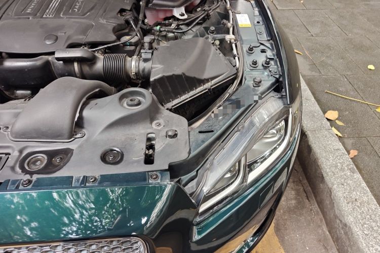 Used Jaguar XJ 2018 XJL 3.0 SC Two-Wheel-Drive Elegant Business Edition Engine Bay Left
