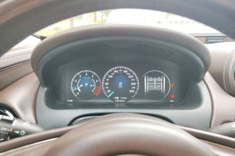 Used Jaguar XJ 2018 XJL 3.0 SC Two-Wheel-Drive Elegant Business Edition Instrument Cluster