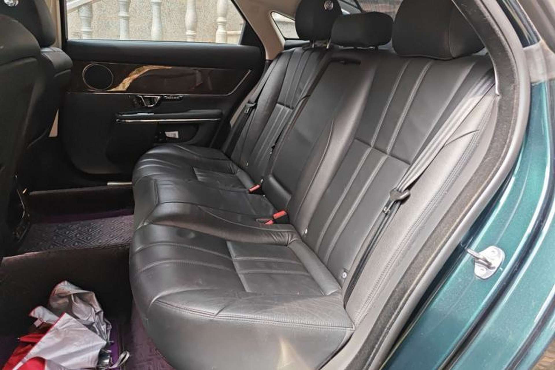 Used Jaguar XJ 2018 XJL 3.0 SC Two-Wheel-Drive Elegant Business Edition Interior 4