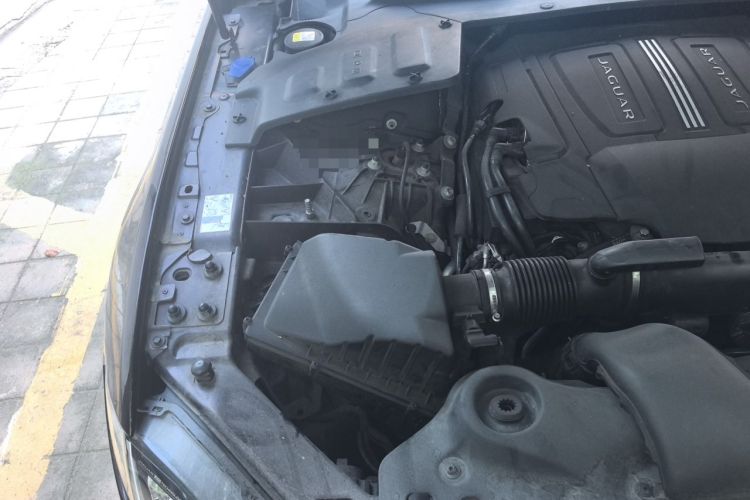 Used Jaguar XJ 2018 XJL 3.0 SC Two-Wheel-Drive Panoramic Business Edition Engine Bay Right