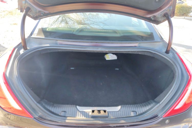 Used Jaguar XJ 2018 XJL 3.0 SC Four-Wheel Drive Panoramic Business Edition Trunk