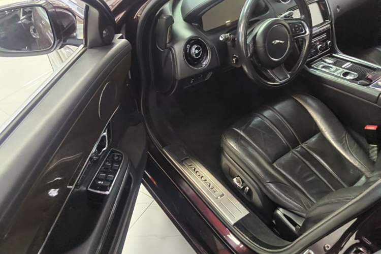Used Jaguar XJ 2018 XJL 3.0 SC Two-Wheel-Drive Elegant Business Edition Driver Seat