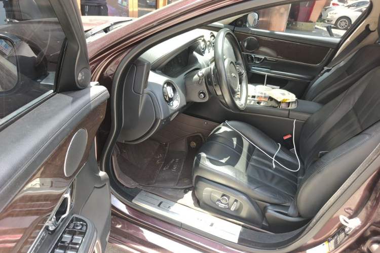 Used Jaguar XJ 2018 XJL 3.0 SC Two-Wheel-Drive Elegant Business Edition Driver Seat