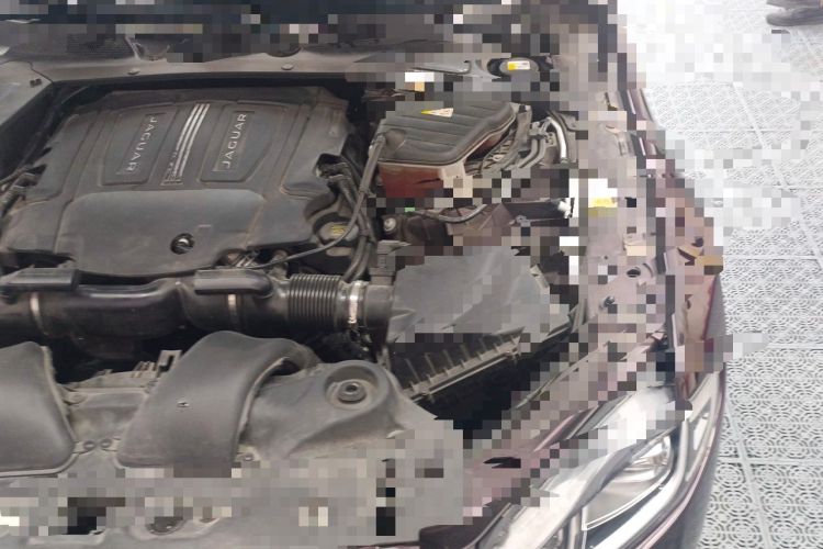 Used Jaguar XJ 2018 XJL 3.0 SC Two-Wheel-Drive Elegant Business Edition Engine Bay Left