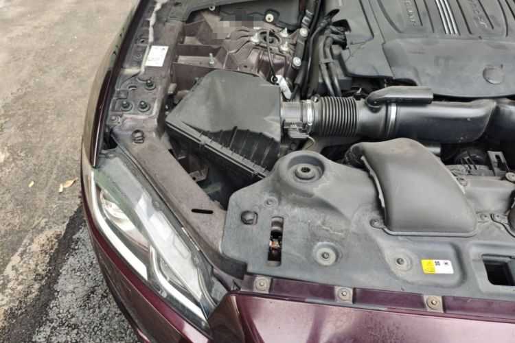 Used Jaguar XJ 2018 XJL 3.0 SC Two-Wheel-Drive Elegant Business Edition Engine Bay Right