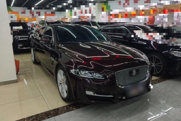 Used Jaguar XJ 2018 XJL 3.0 SC Two-Wheel-Drive Elegant Business Edition Exterior 2