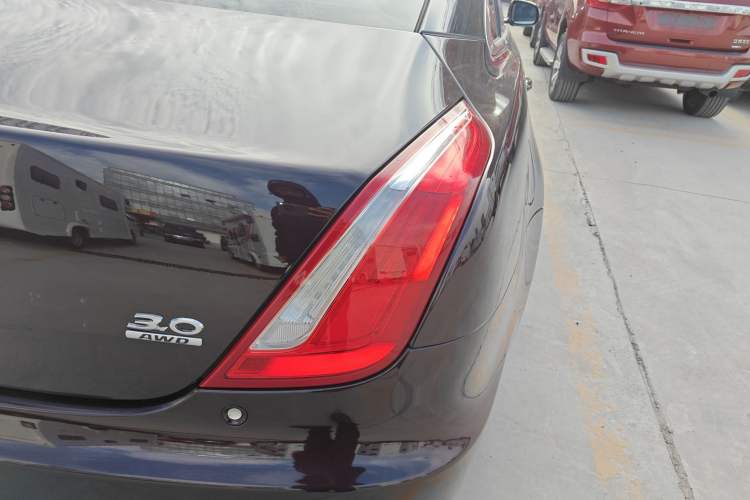 Used Jaguar XJ 2018 XJL 3.0 SC Four-Wheel Drive Panoramic Business Edition Exterior 6
