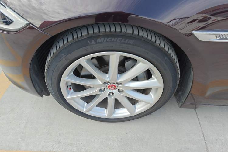 Used Jaguar XJ 2018 XJL 3.0 SC Four-Wheel Drive Panoramic Business Edition Exterior 7
