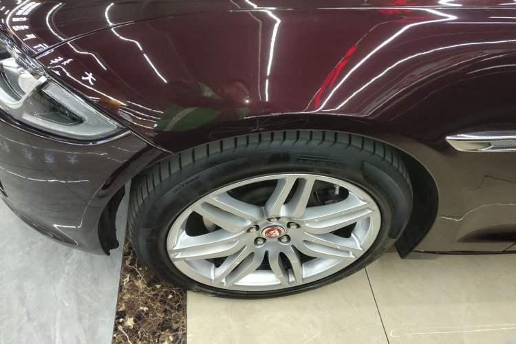 Used Jaguar XJ 2018 XJL 3.0 SC Two-Wheel-Drive Elegant Business Edition Exterior 7