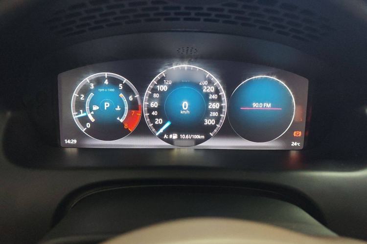 Used Jaguar XJ 2018 XJL 3.0 SC Two-Wheel-Drive Elegant Business Edition Interior 9