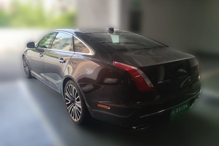 Used Jaguar XJ 2018 XJL 3.0 SC Two-Wheel-Drive Panoramic Business Edition Rear Left 45 Deg