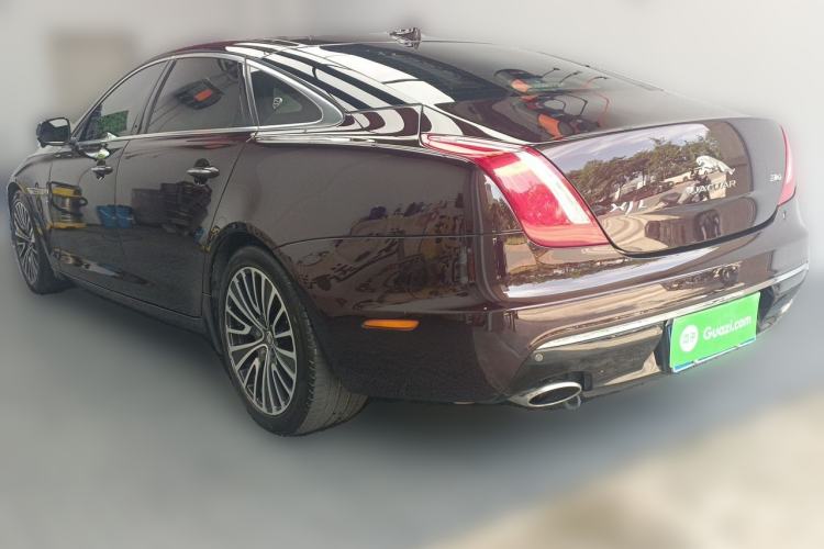 Used Jaguar XJ 2018 XJL 3.0 SC Two-Wheel-Drive Elegant Business Edition Rear Left 45 Deg