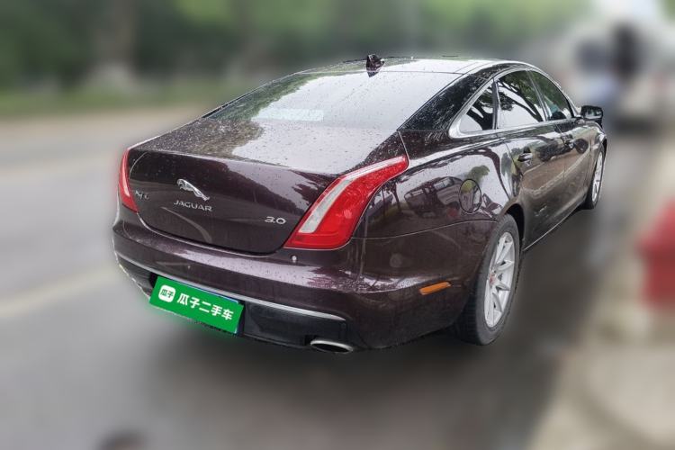 Used Jaguar XJ 2018 XJL 3.0 SC Two-Wheel-Drive Elegant Business Edition Rear Right 45 Deg