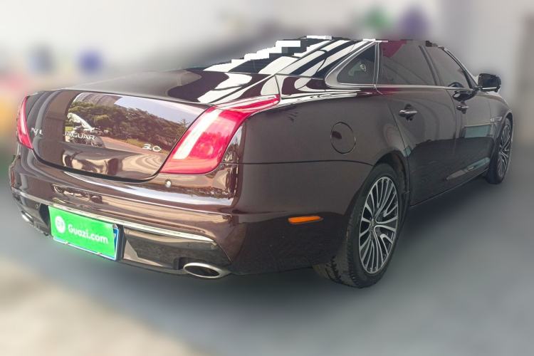 Used Jaguar XJ 2018 XJL 3.0 SC Two-Wheel-Drive Elegant Business Edition Rear Right 45 Deg