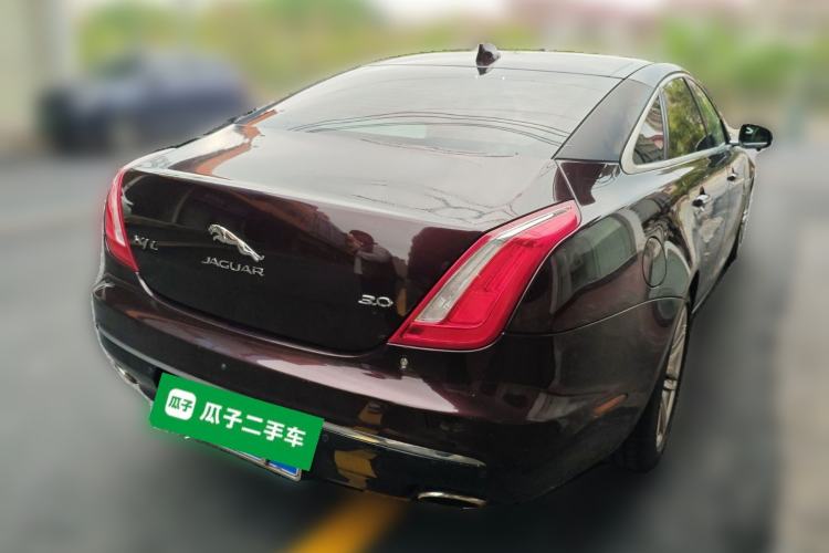 Used Jaguar XJ 2018 XJL 3.0 SC Two-Wheel-Drive Elegant Business Edition Rear Right 45 Deg