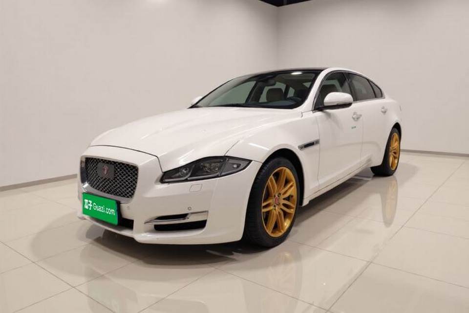 Jaguar XJ 2018
