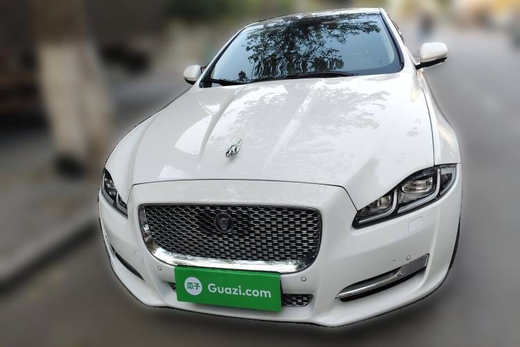 Used Jaguar XJ 2018 XJL 3.0 SC Four-Wheel Drive Panoramic Business Edition Front