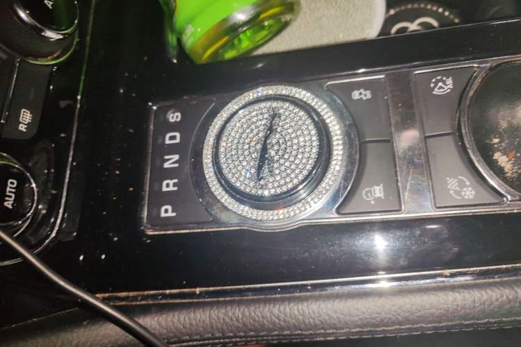 Used Jaguar XJ 2018 XJL 3.0 SC Two-Wheel-Drive Prestige Business Edition Gear Lever