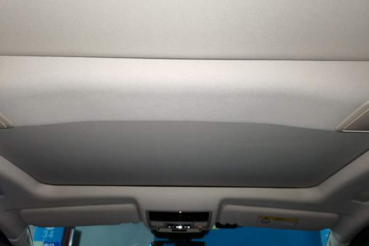Used Jaguar XJ 2018 XJL 3.0 SC Two-Wheel-Drive Elegant Business Edition Headliner