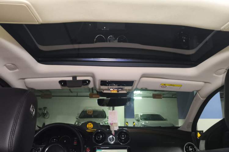 Used Jaguar XJ 2018 XJL 3.0 SC Two-Wheel-Drive Elegant Business Edition Headliner