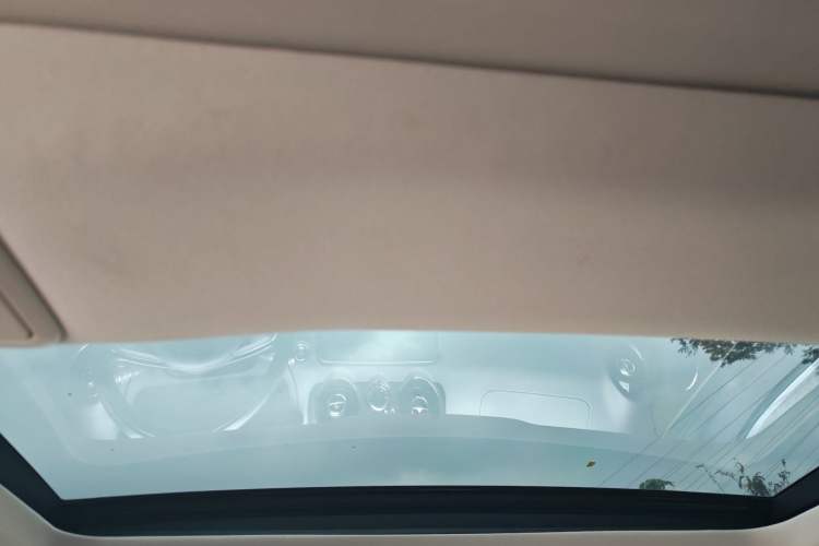 Used Jaguar XJ 2018 XJL 3.0 SC Two-Wheel-Drive Elegant Business Edition Headliner
