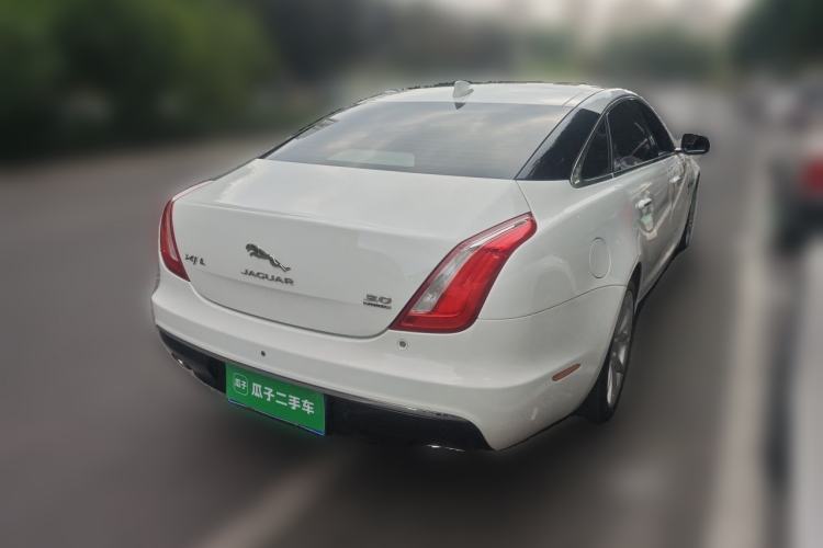 Used Jaguar XJ 2018 XJL 3.0 SC Four-Wheel Drive Panoramic Business Edition Rear Right 45 Deg