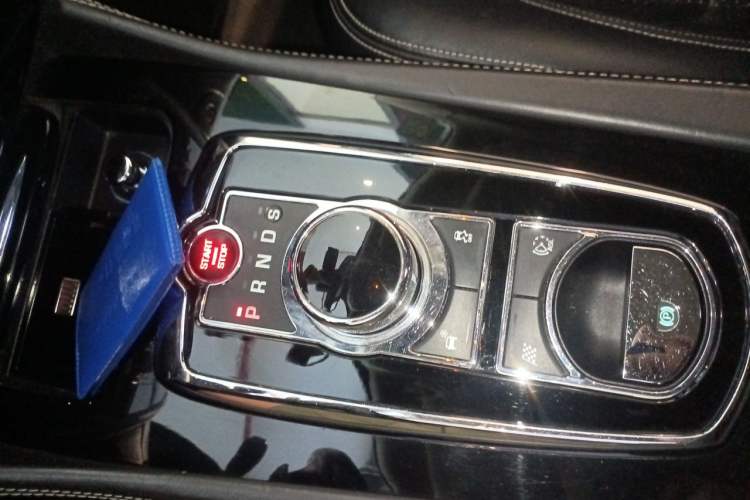 Used Jaguar XK 2012 XKR 5.0L Supercharged Coupe Gear Lever