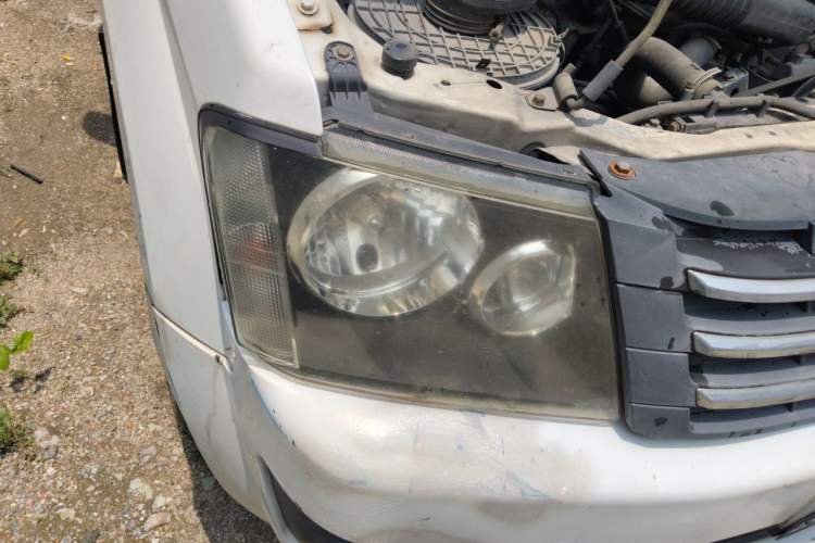 Used JDMC T100 2017 2.2L Three-Side Open-Front Rich Edition Double-Row V22 Right Front Headlight