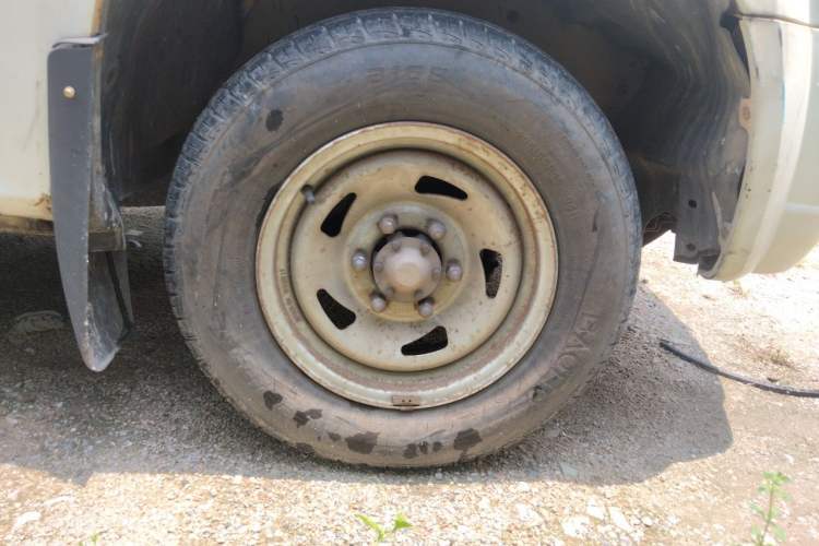 Used JDMC T100 2017 2.2L Three-Side Open-Front Rich Edition Double-Row V22 Right Front Wheel Hub