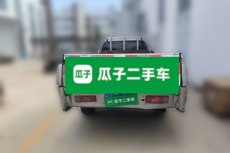 Used JDMC T100 2018 2.8T Three-Side-Opening Luxury Single-Cab JE493ZLQ5D Rear
