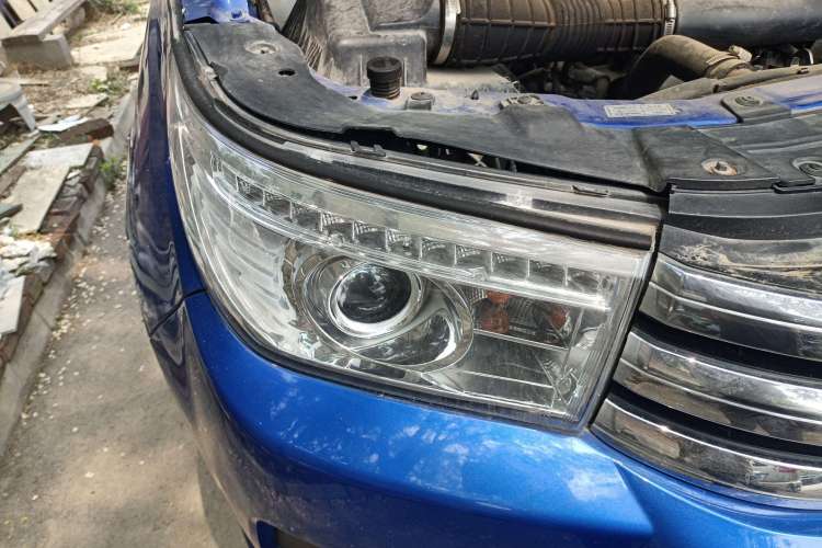 Used JDMC T5 2019 2.2L PLUS Comfort Edition Standard Wheelbase V22 Exterior 1