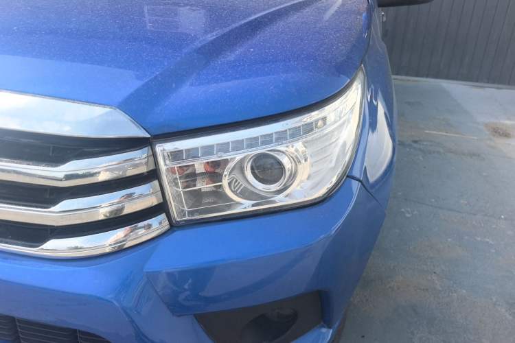 Used JDMC T5 2019 2.2L PLUS Comfort Edition Standard Wheelbase V22 Exterior 8