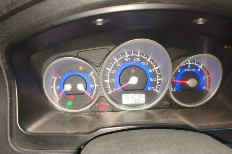 Used JDMC T5 2014 2.8T Two-Wheel Drive Upgraded Version with Extended Wheelbase JE493ZLQ4E Instrument Cluster