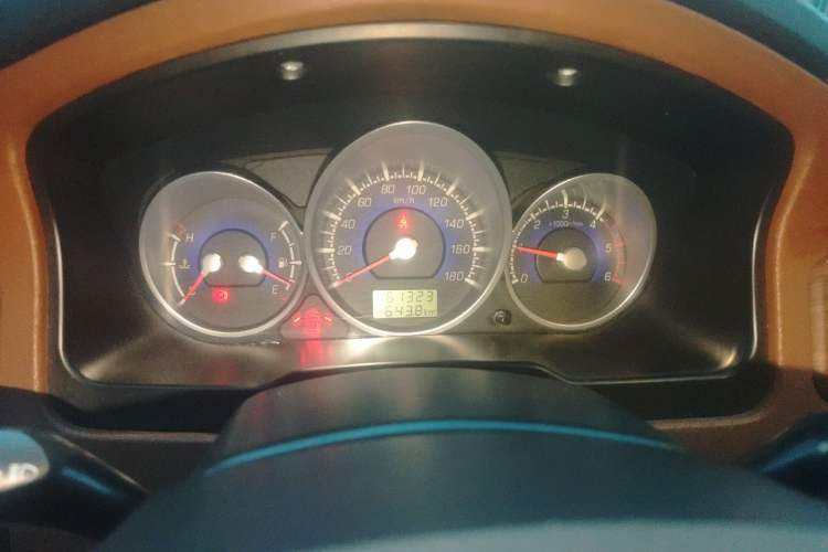 Used JDMC T5 2014 2.8T Two-Wheel Drive Upgraded Version with Standard Wheelbase JE493ZLQ4E Instrument Cluster