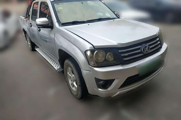 Used JDMC T5 2016 2.8T Two-Wheel Drive Comfort Version Restyled with Extended Wheelbase JE493ZLQ4E Front Right 45 Deg