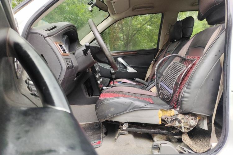 Used JDMC T5 2016 2.2L Two-Wheel-Drive Comfort Version China V Emission Standard Extended Wheelbase V22 Left Front Seat